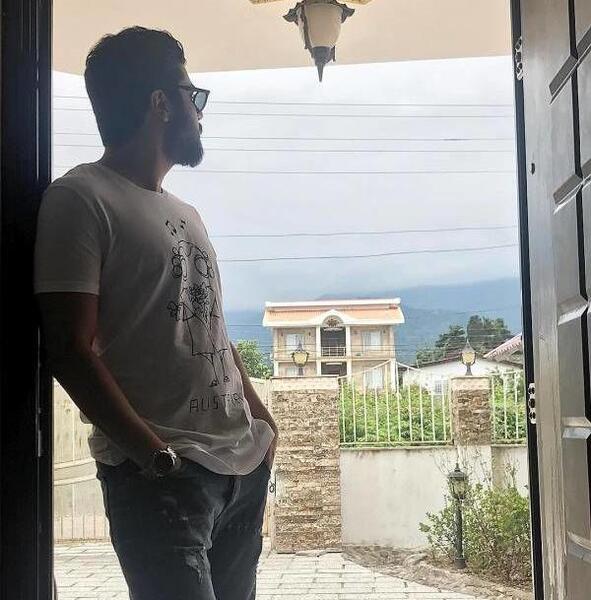 عکس سینا قهرمانی