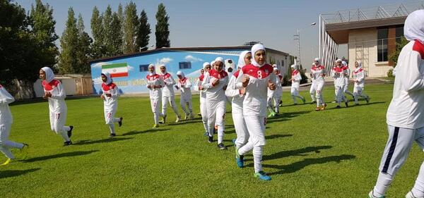 عکس شادی تیم ملی فوتبال ایران