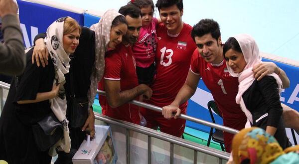 عکس شادی تیم ملی والیبال ایران