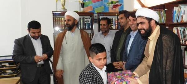 عکس چشمه شیرین