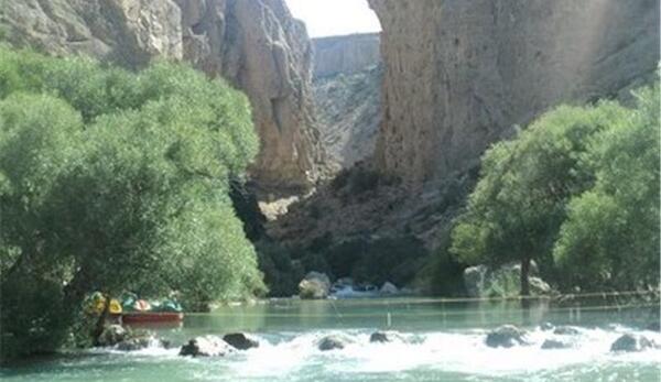 عکس چشمه شیرین
