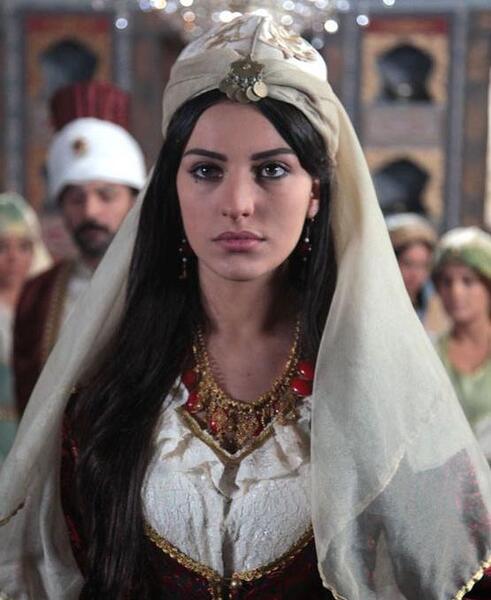 عکس دختر صفیه سلطان