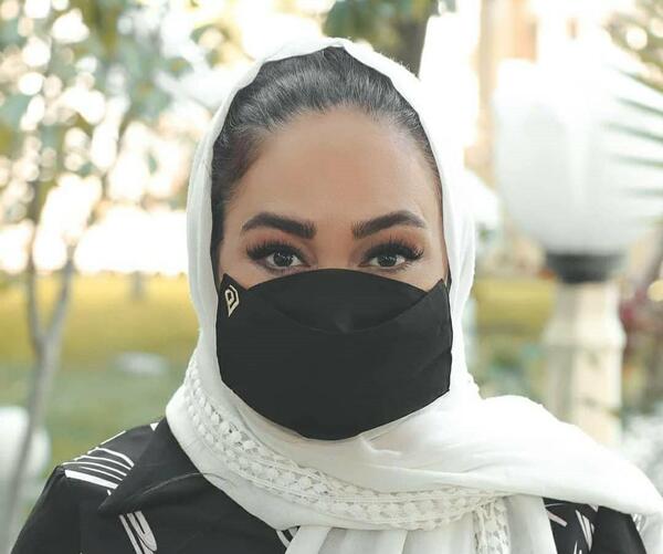 عکس دخترانه فانتزی با ماسک