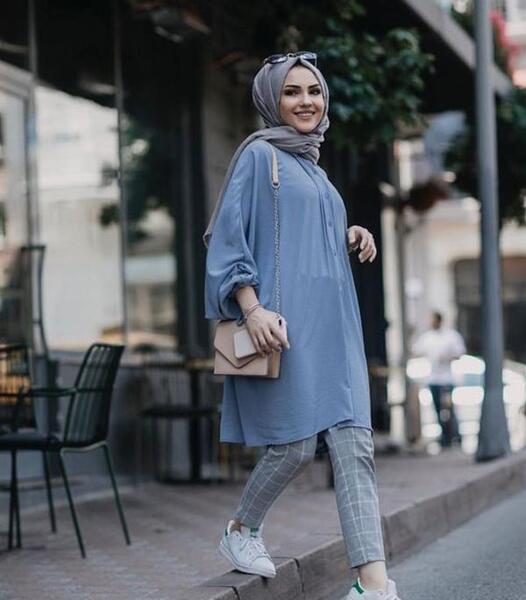 عکس مانتو دخترانه با حجاب