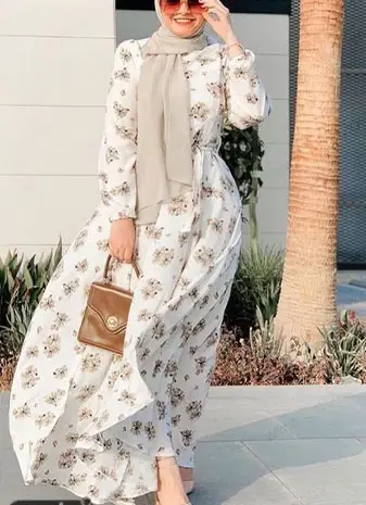 عکس مدل مانتو حریر گلدار بلند