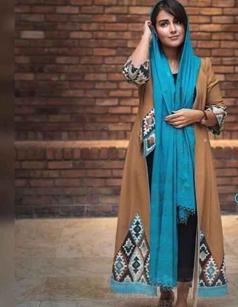 عکس مدل مانتو بلند قهوه ای