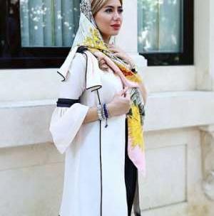 عکس مدل مانتو جلو باز استین پفی