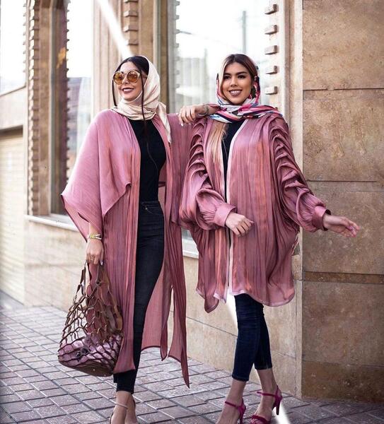 عکس مدل مانتو جدید جلو باز صورتی