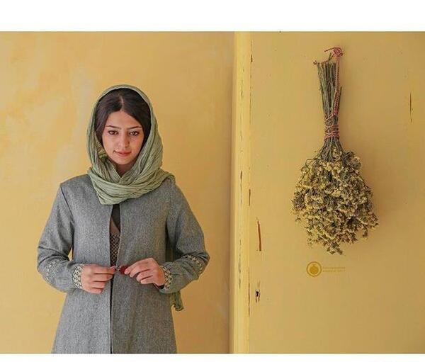 عکس مدل مانتو جلو باز ضخیم