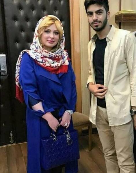 عکس مدل مانتو جلو باز نیوشا ضیغمی