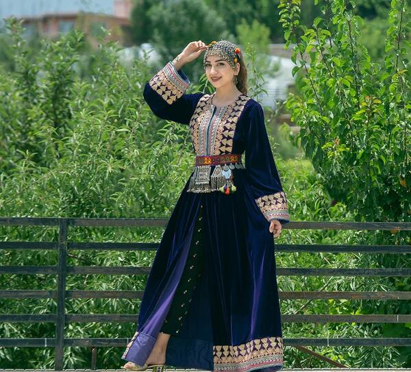 عکس مجلسی لباس افغانی چرمه دوزی