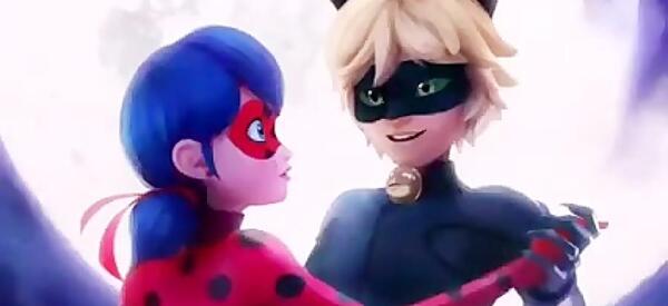 عکس لیدی باگ در فصل ۴