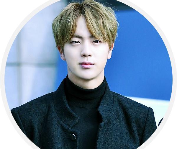 عکس های jin در گروه bts
