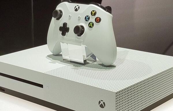 عکس های xbox one s