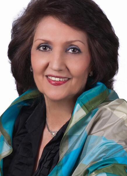 عکس جدید عهدیه خواننده