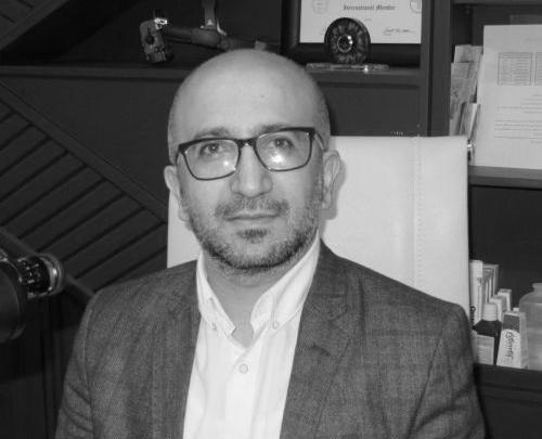 عکس اینستا دکتر نگین مولازاده