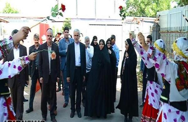 عکس اینستا گروه ملی مهربانو
