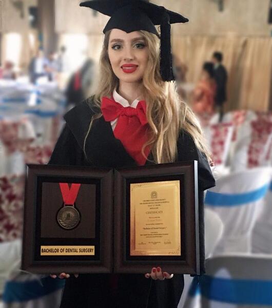 عکس اینستاگرام یاسمین کلاهان