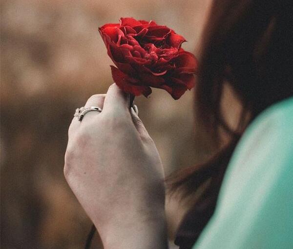 عکس پروفایل اینستاگرام زنانه