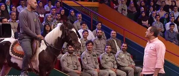 عکس ارشا اقدسی با اسب در خندوانه