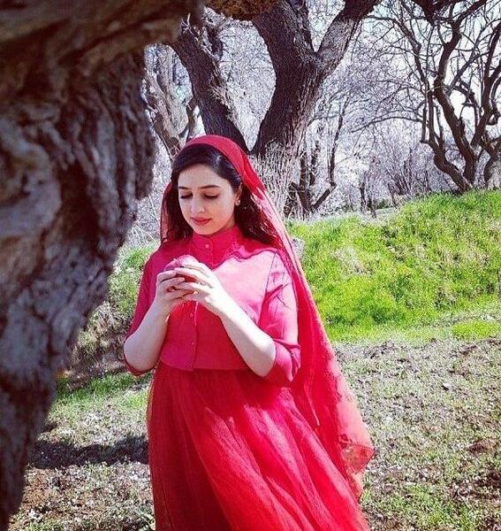 عکس بازیگر نقش زهره در سریال پرگار