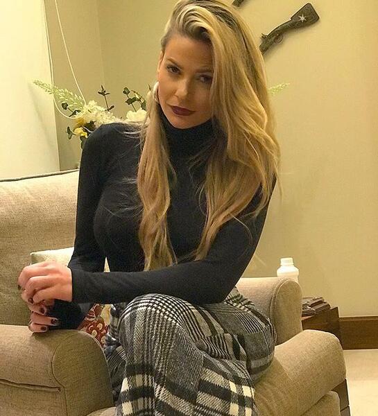 عکس بازیگر نقش ژاکلین در ساخت ایران
