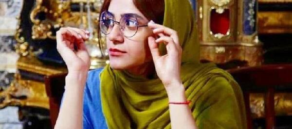عکس بازیگر نقش میجان در کلبه ای در مه