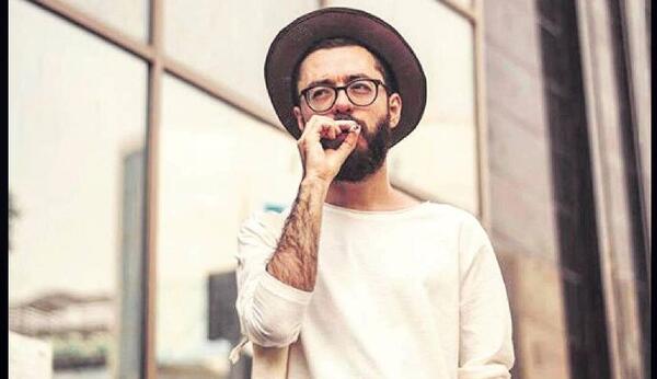 عکس بازیگر نقش محمد در سریال لحظه گرگ و میش