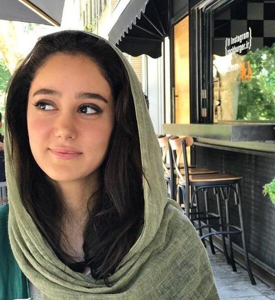 عکس بازیگر نقش نیکی در سریال هم گناه