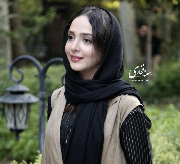 عکس بازیگر نقش یاسمن در لحظه گرگ و میش