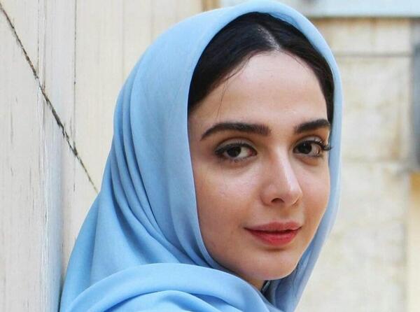 عکس بازیگر نقش یاسمن در سریال همه چیز آنجاست