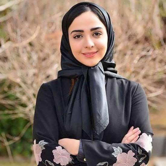 عکس بازیگر نقش یاسمن در سریال همه چیز آنجاست