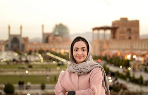 عکس بازیگر نقش یاسمن در سریال همه چیز آنجاست
