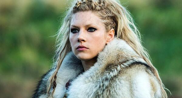 عکس بازیگر نقش اول سریال vikings