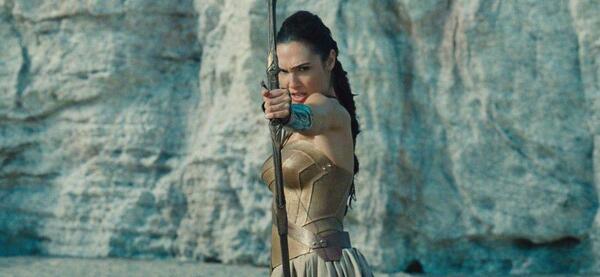 عکس بازیگر نقش wonder woman