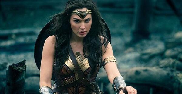 عکس بازیگر نقش wonder woman