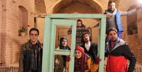 عکس فیلم زندگی زیباست