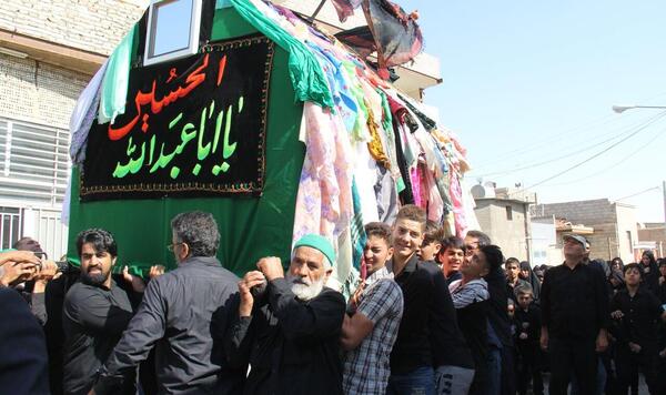 عکس بزرگترین دسته عزاداری جهان