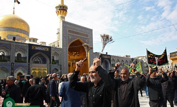عکس عزاداری در حرم امام رضا