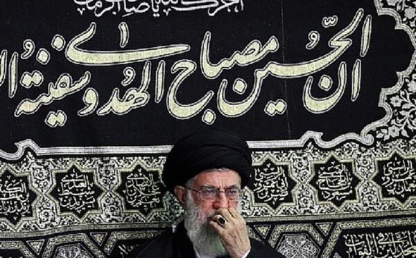عکس عزاداری رهبری