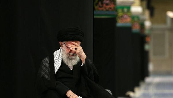 عکس عزاداری رهبر