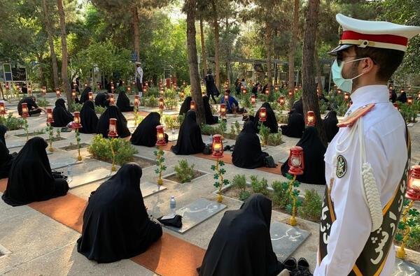 عکس عزاداری شهدا