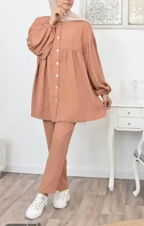 عکس مدل مانتو ابروبادی پوم دار