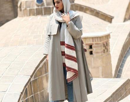 عکس مدل مانتو ابروبادی چاکدار