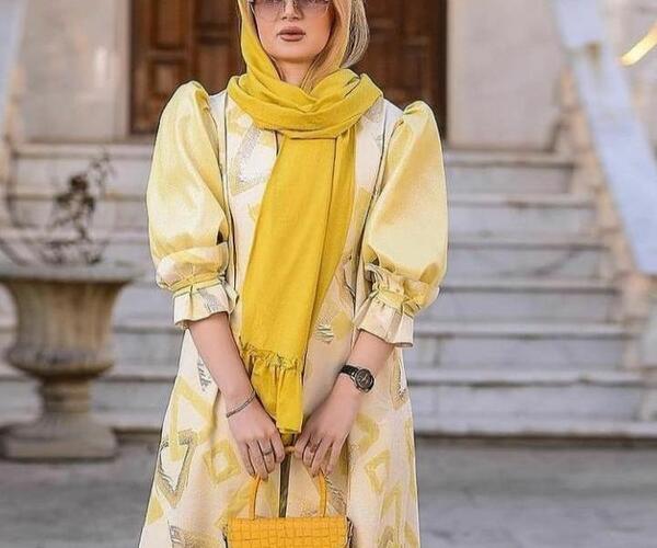 عکس مدل مانتو ابروبادی رنگ خردلی