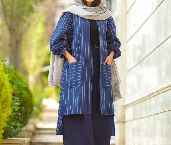 عکس مدل مانتو ابروبادی سرمه ای