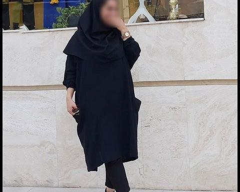 عکس مدل مانتو ابروبادی مشکی جلو بسته
