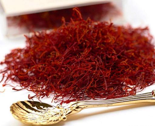 عکس دسته زعفران