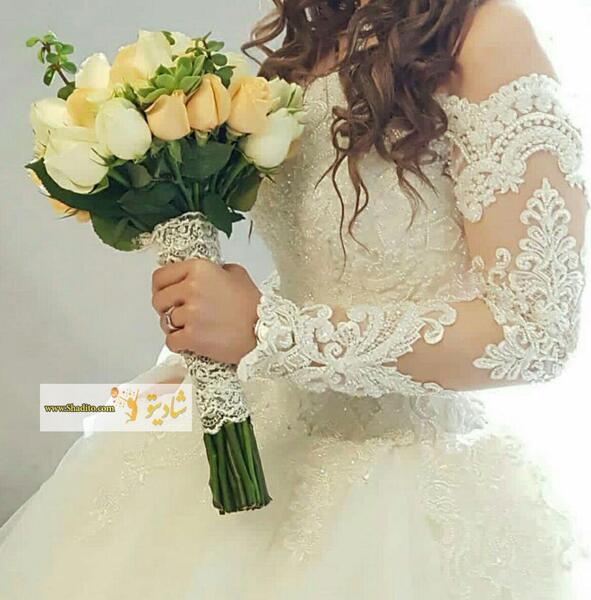 قاب عکس دسته گل عروس