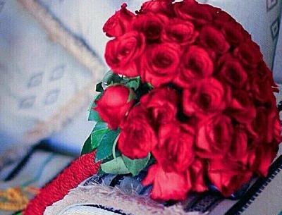 عکس نوشته دسته گل تقدیم به شما